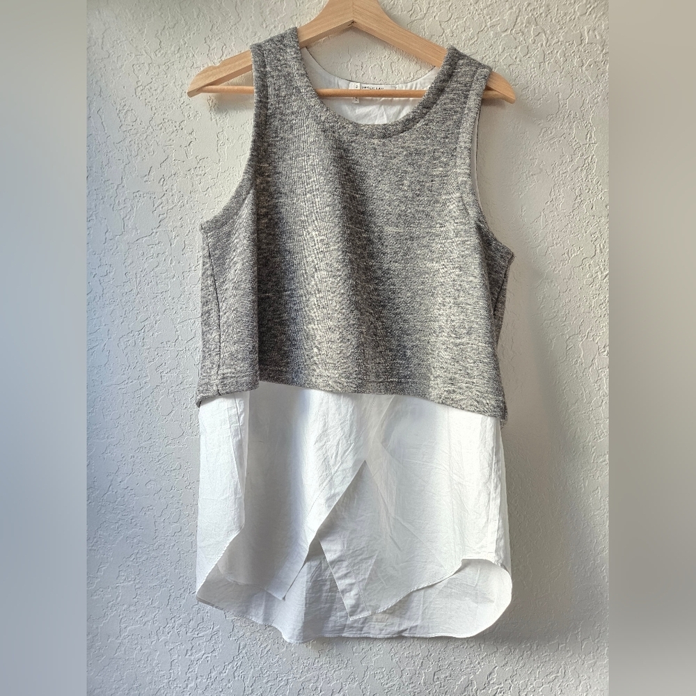 10‎ CROSBY DEREK LAM WHITE GREY LAYERED size medium